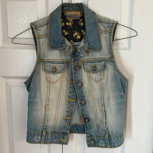 Women denim vest Bershka